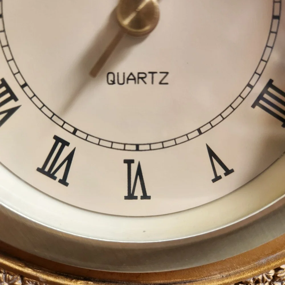 Vintage Gold Quartz Mantel Clock Roman Numerals Ornate Floral‎ Relief Desk Decor